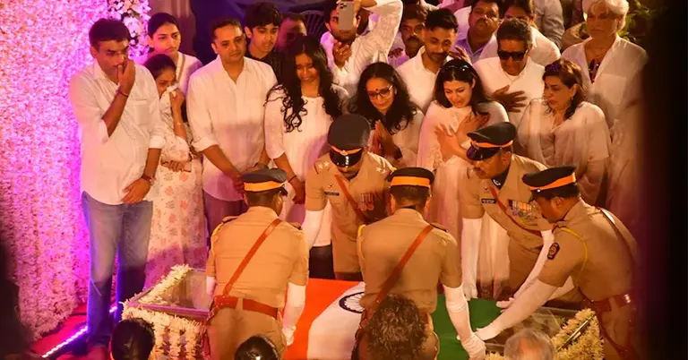 আশা ভোঁসলের শেষকৃত্য